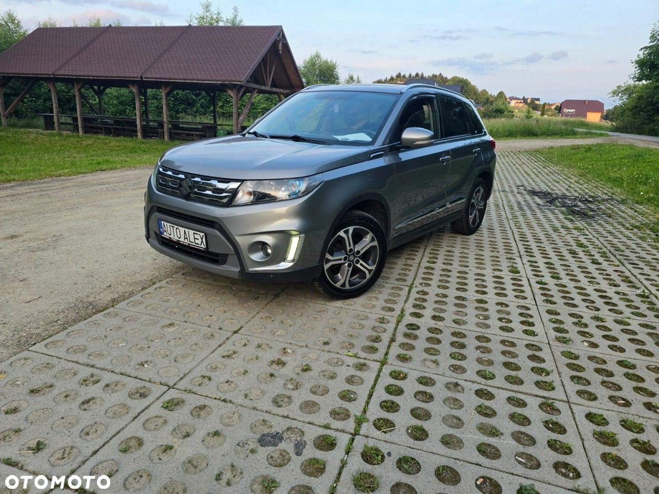 Suzuki Vitara - 1