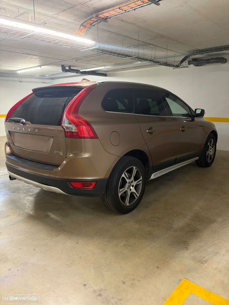 Volvo XC 60 2.0 D3 Drive - 16