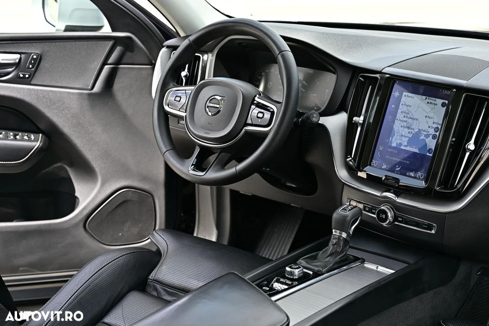 Volvo XC 60 D5 AWD Geartronic Inscription - 10