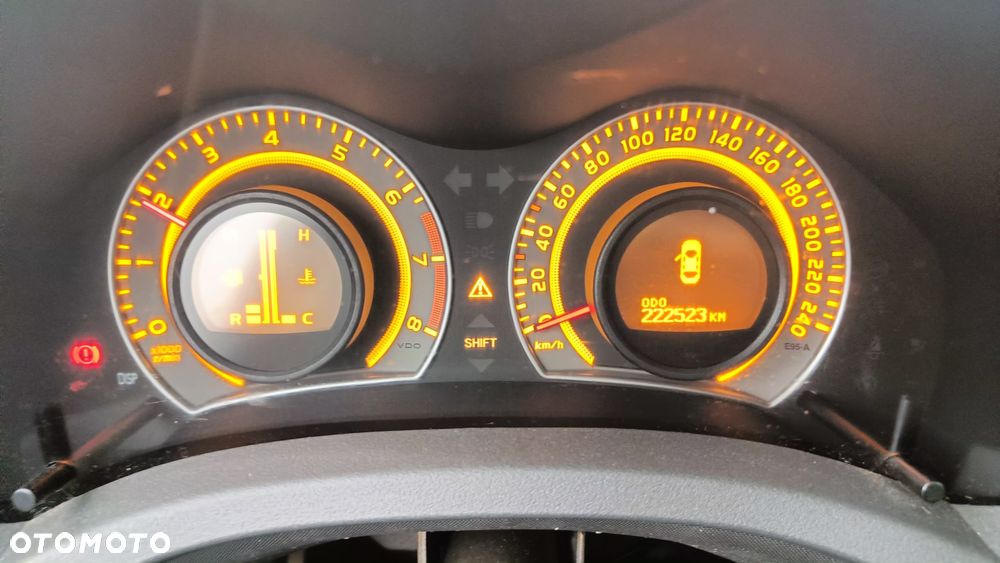 Toyota Auris - 12