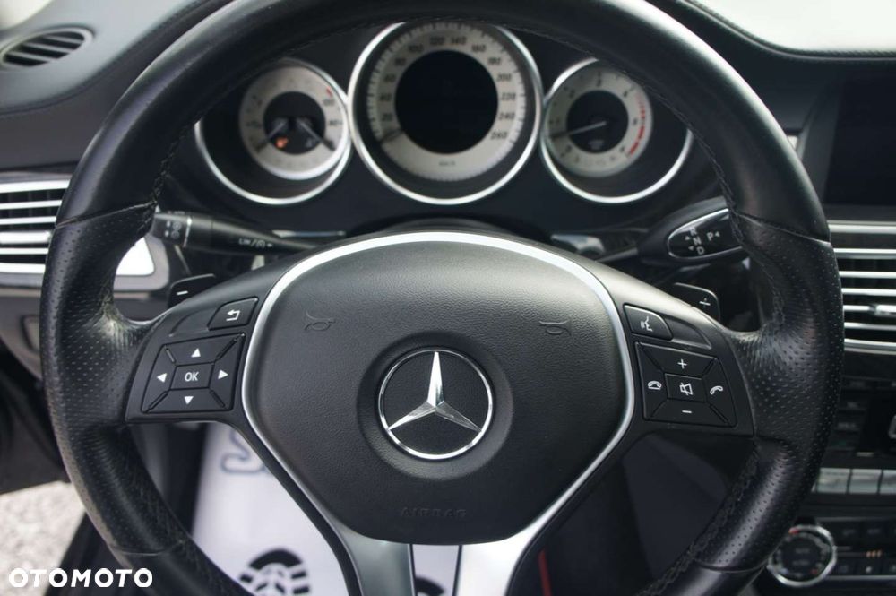 Mercedes-Benz CLS - 10
