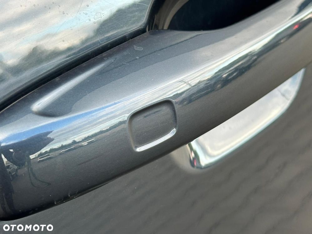 Volvo XC 90 - 16