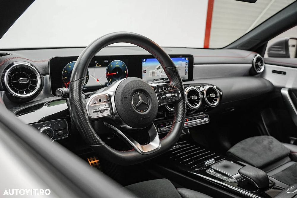 Mercedes-Benz CLA 180 d 7G-DCT AMG Line - 9