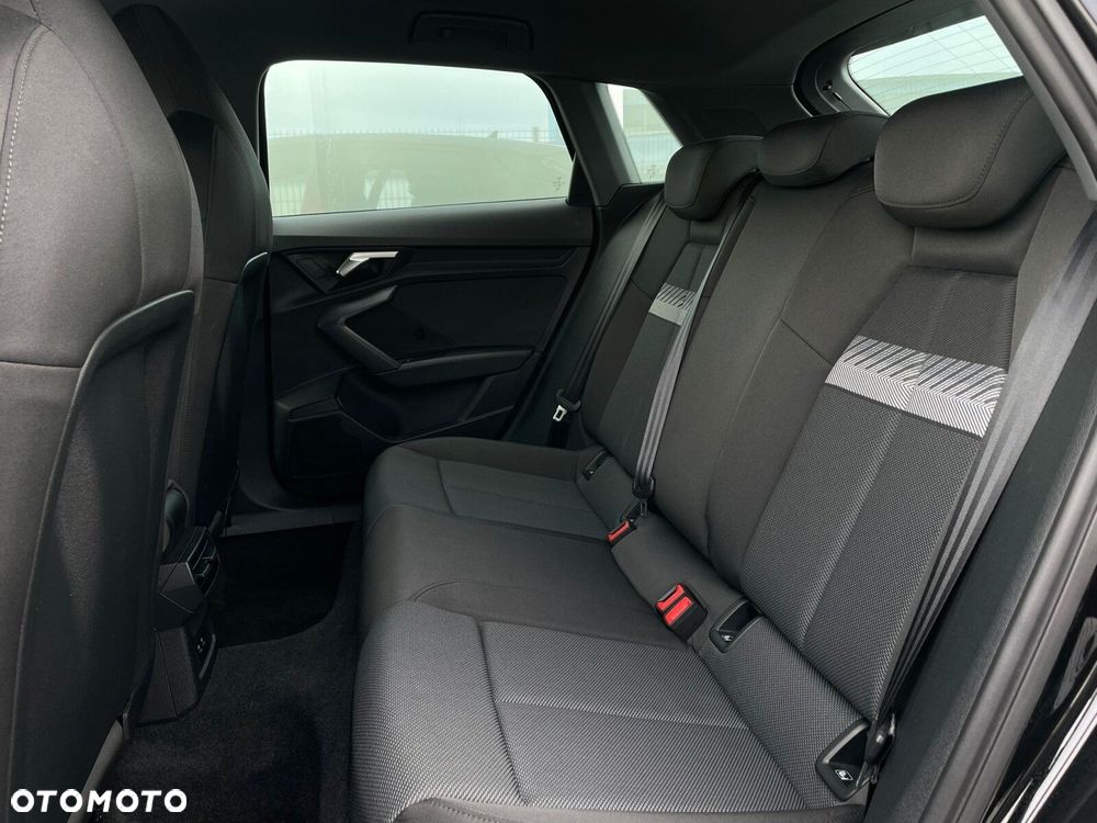Audi A3 Sportback - 12