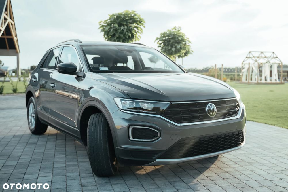 Volkswagen T-Roc ver-1-5-tsi-gpf-act-advance - 1