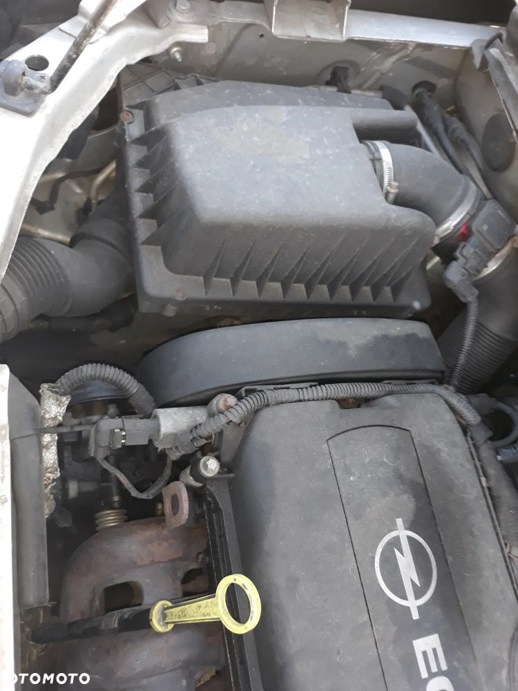 Opel Zafira 1.8 Family - 4