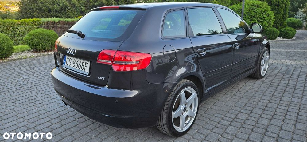 Audi A3 Sportback - 3