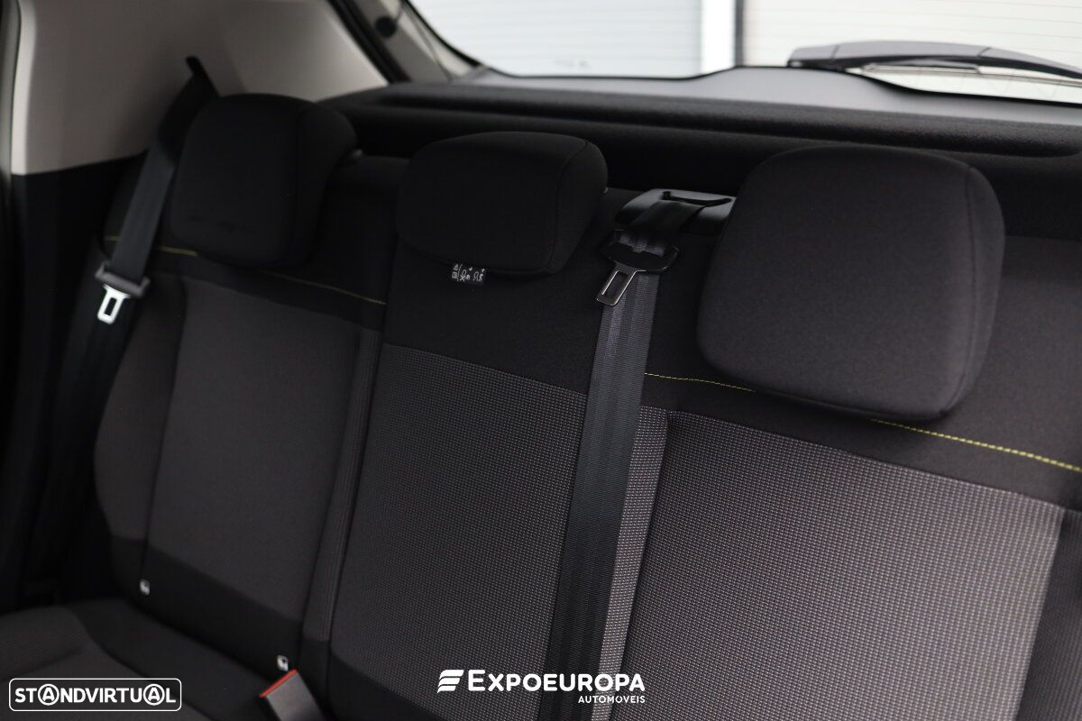 Citroën C3 Pure Tech 110 S&S EAT6 MAX - 24