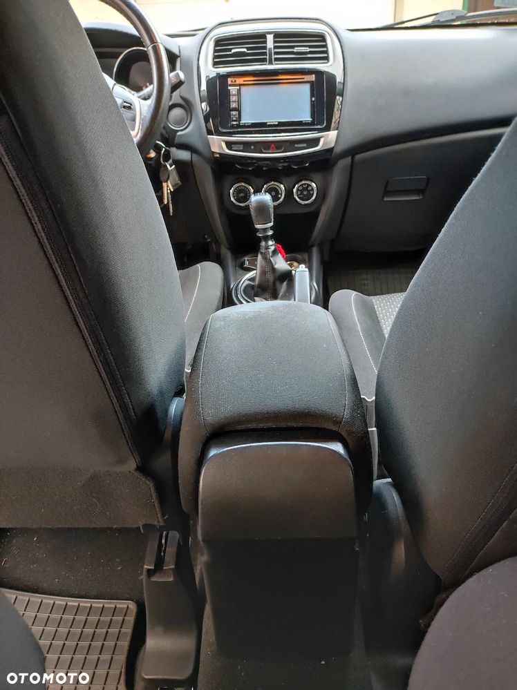 Mitsubishi ASX 1.8 DID Invite 4WD AS&G - 8