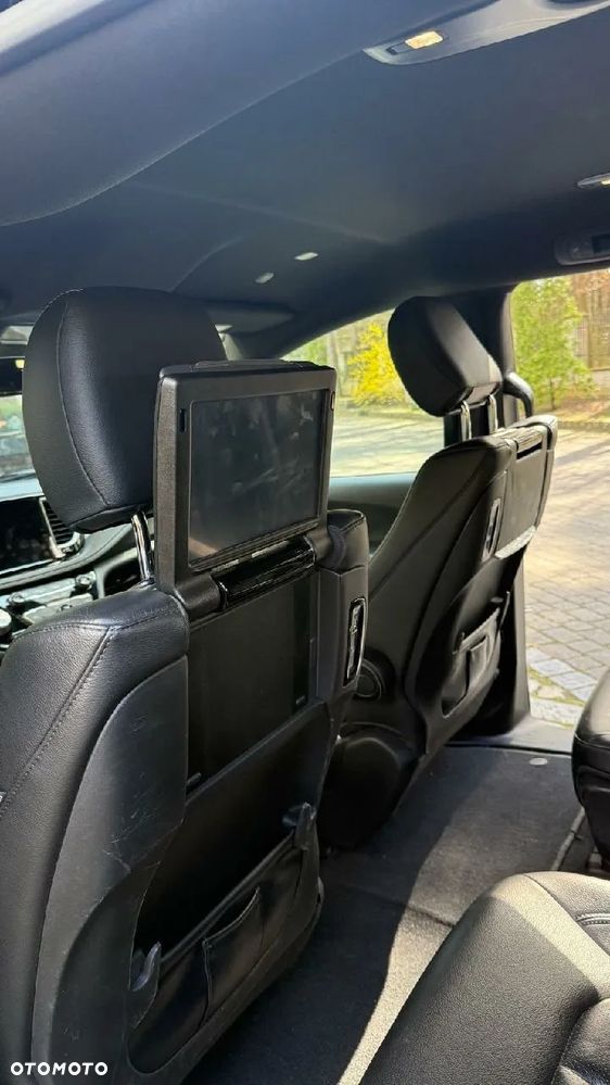 Chrysler Pacifica - 22