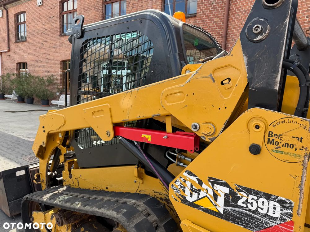 Caterpillar 259D - 14