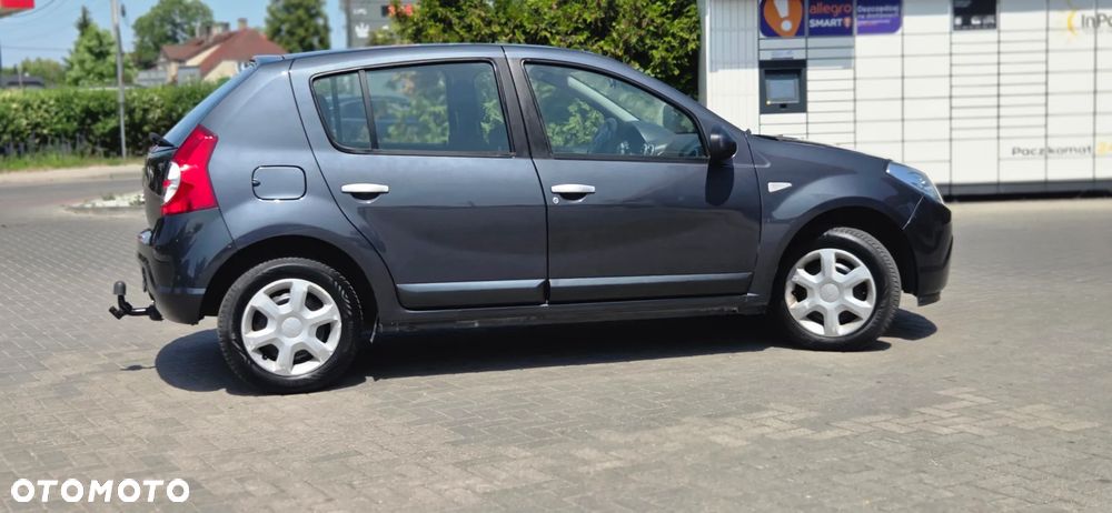 Dacia Sandero 1.2 16V Laureate - 17