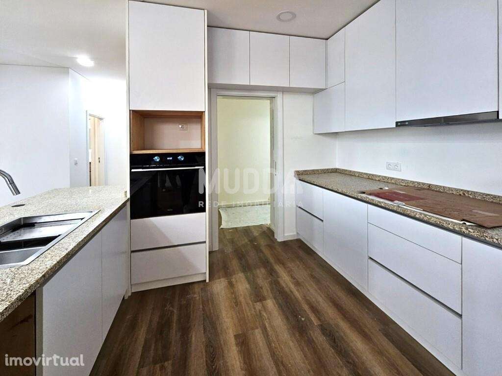 Apartamento T2+1 para venda em Esmoriz - Grande imagem: 2/24