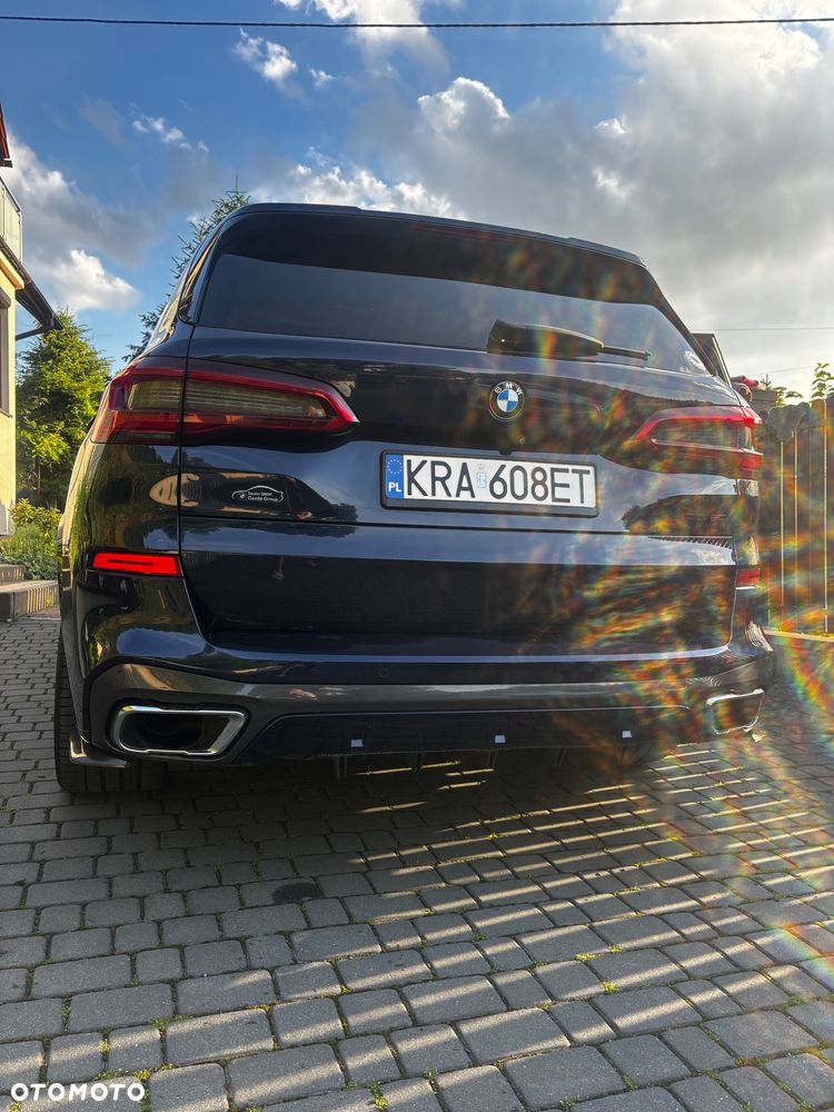 BMW X5 xDrive40i - 8