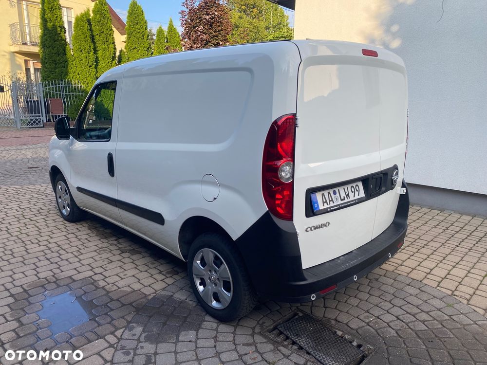 Opel Combo - 4