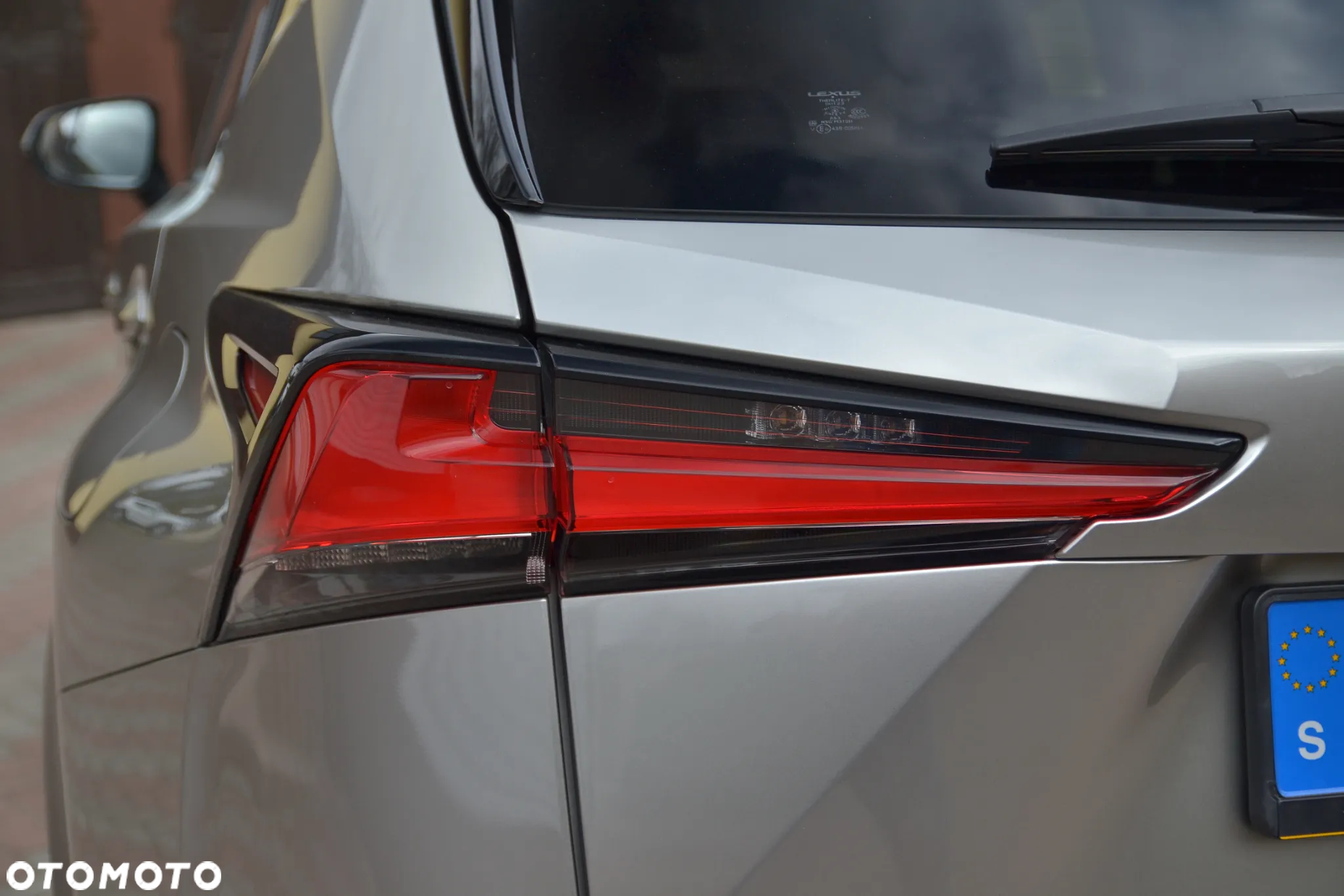 Lexus NX 350h Prestige AWD - 14