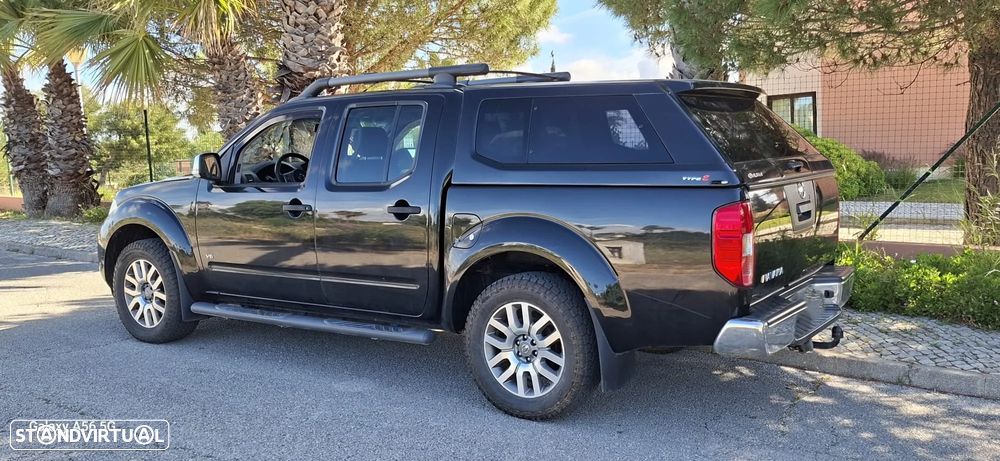 Nissan Navara 3.0 dCi V6 CD LE AT 4WD - 4