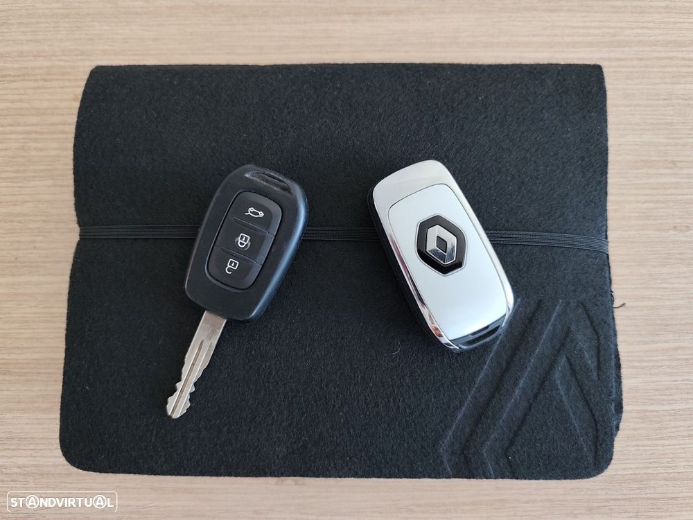 Renault Clio 1.5 Blue dCi Evolution - 35