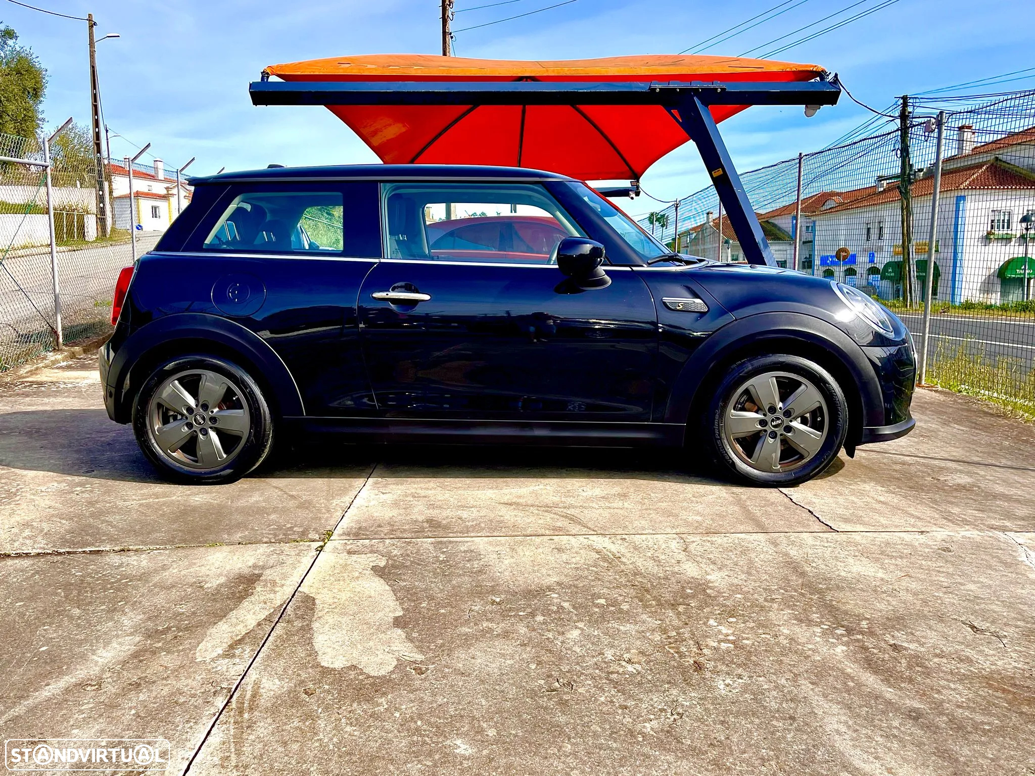 MINI 3 Portas Cooper SE Essential - 3