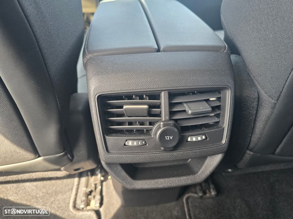 Peugeot 3008 BlueHDi 130 Stop & Start EAT8 Allure - 20