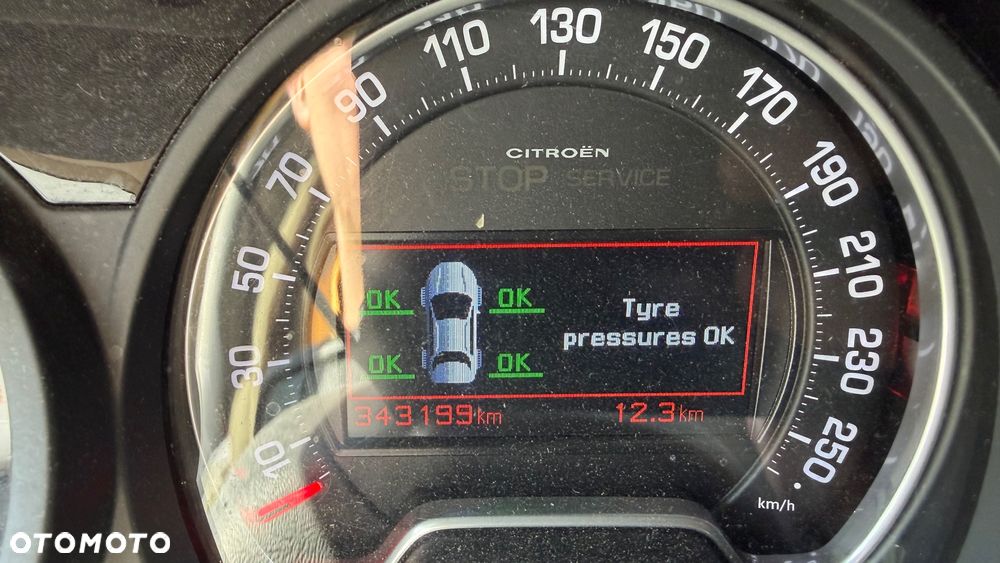 Citroën C5 2.0 HDi Exclusive - 19