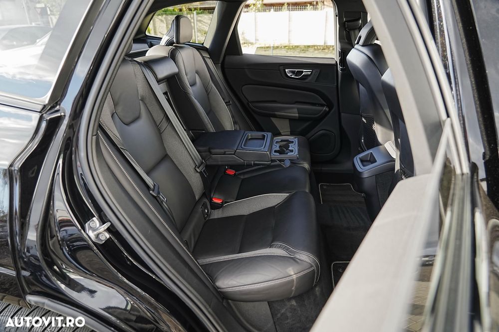 Volvo XC 60 B4 D AWD Geartronic RDesign - 12