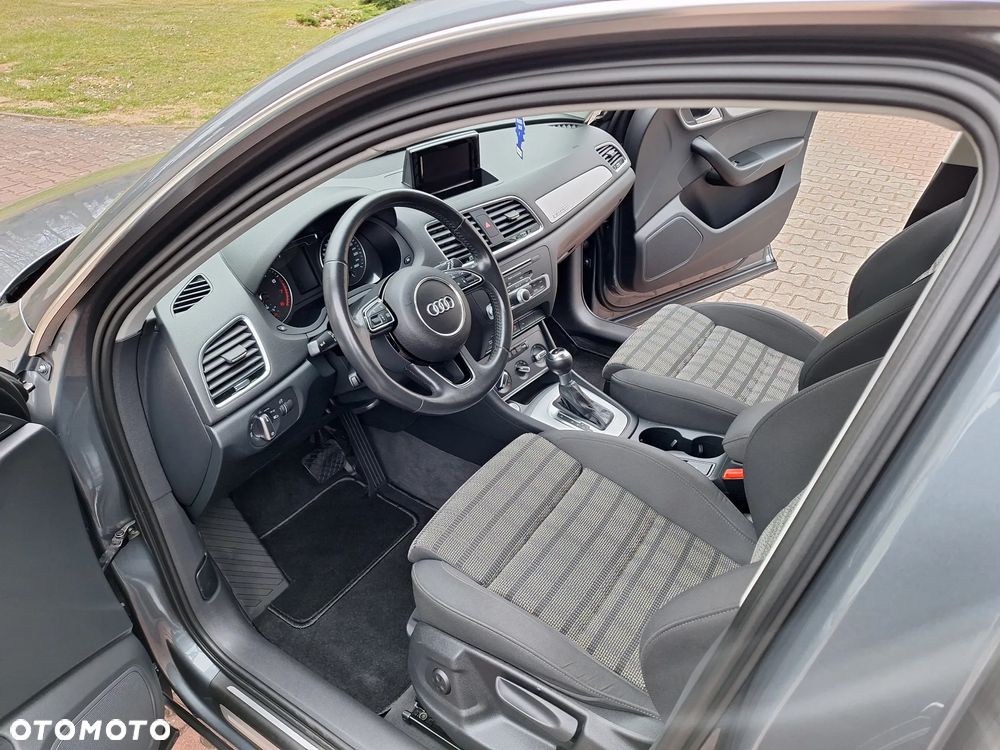 Audi Q3 2.0 TFSI Quattro S tronic sport - 9