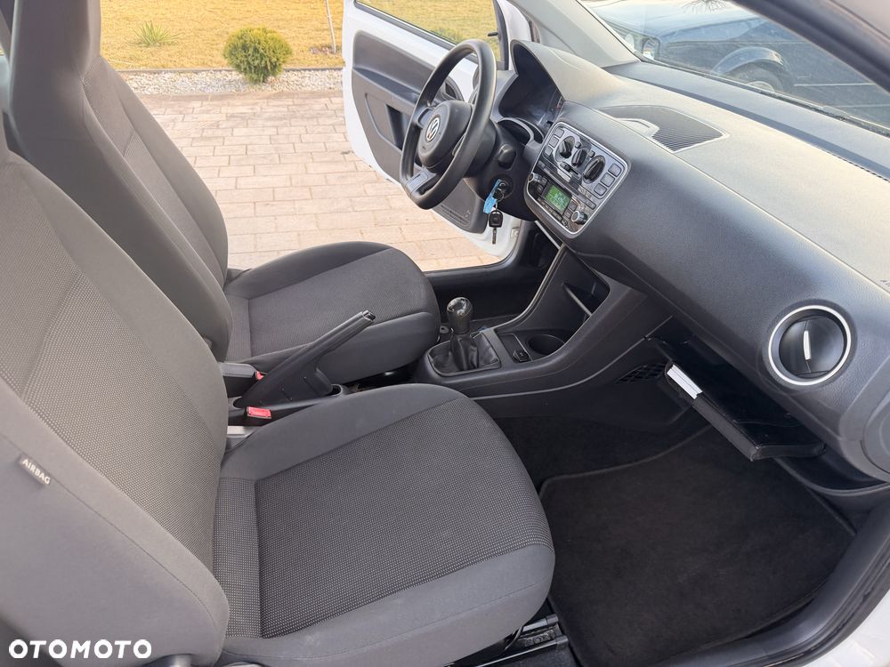 Volkswagen up! - 7