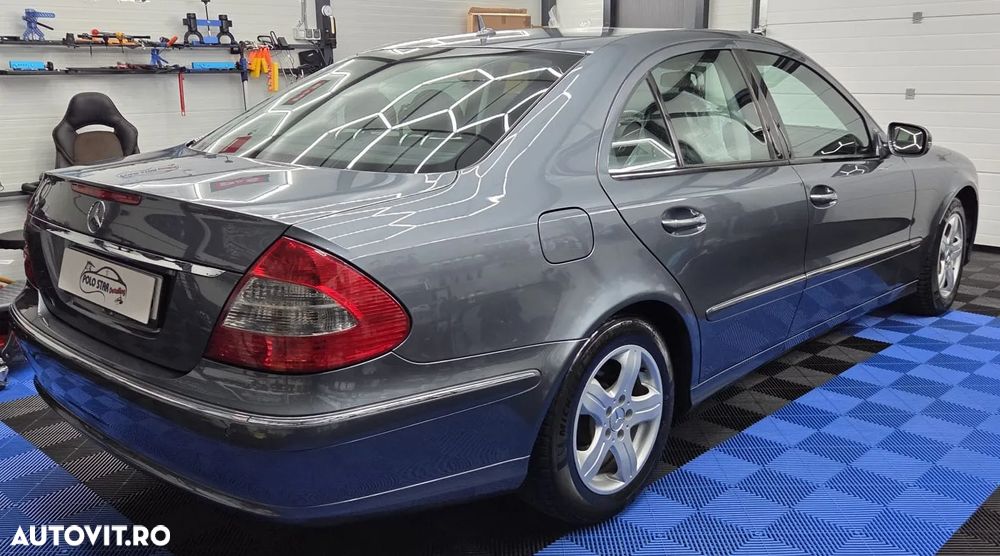 Mercedes-Benz E 220 CDI Automatik Elegance - 20