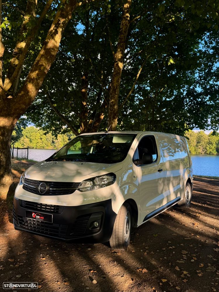Opel Vivaro - 1
