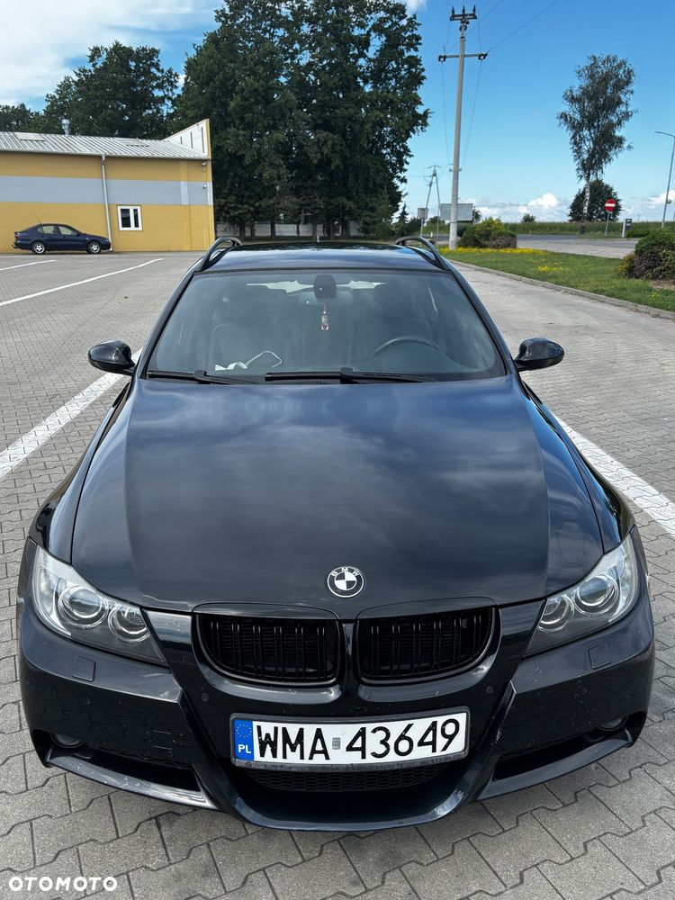 BMW Seria 3 330xi Touring - 1