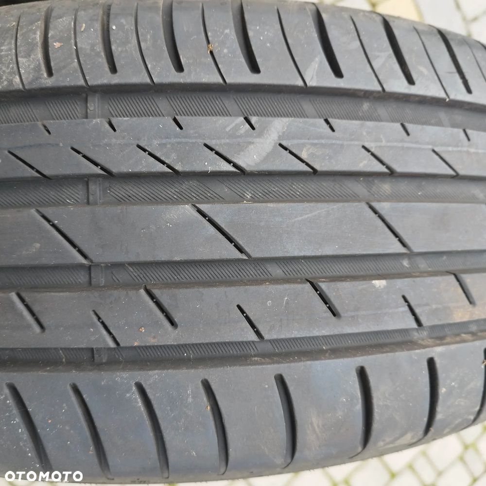 225/55/17 apollo aspire xp - 1