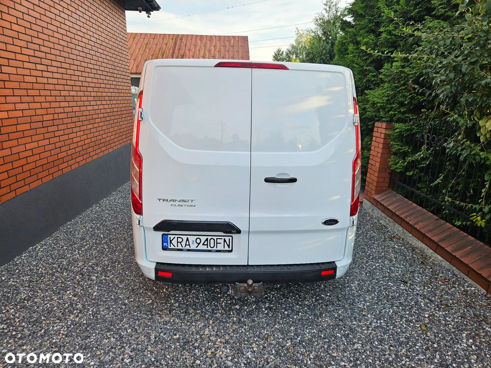Ford Transit Custom - 19