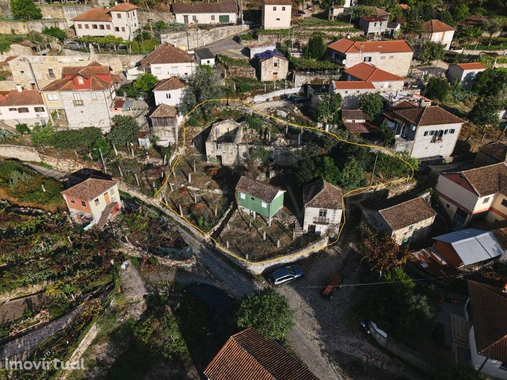 Dois Terrenos Urbanos em S. Jorge e Ermelo, Arcos de Valdevez - Grande imagem: 2/12