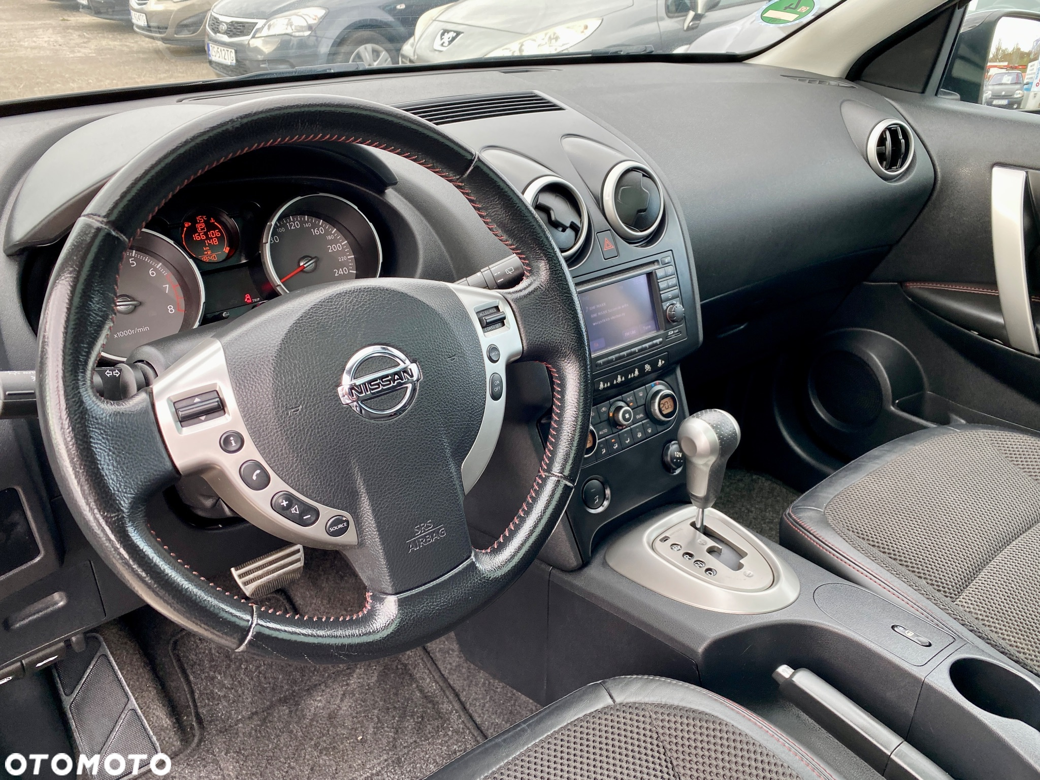 Nissan Qashqai 2.0 4 x 4 CVT I-Way - 6
