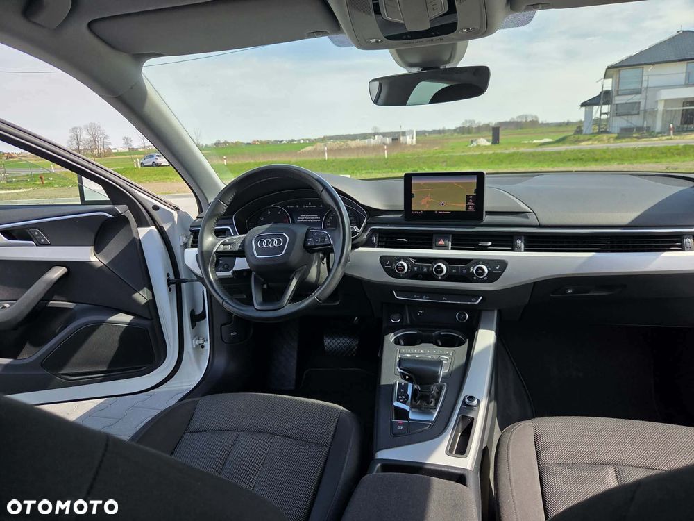 Audi A4 Avant 2.0 TDI S tronic - 2