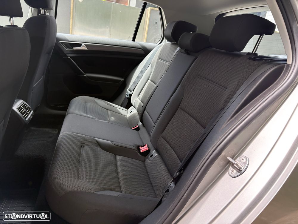 VW Golf 1.6 TDI Stream - 15