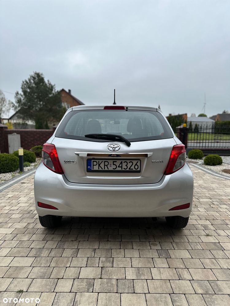 Toyota Yaris 1.33 Active - 5