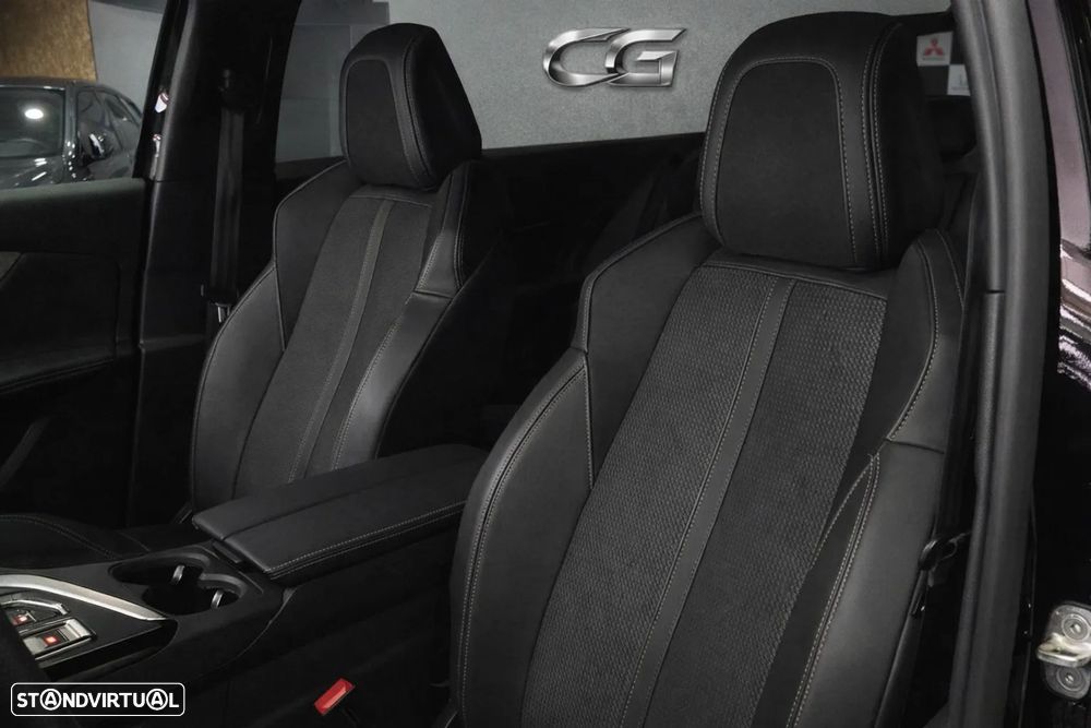 Peugeot 3008 1.2 PureTech GT EAT8 - 5