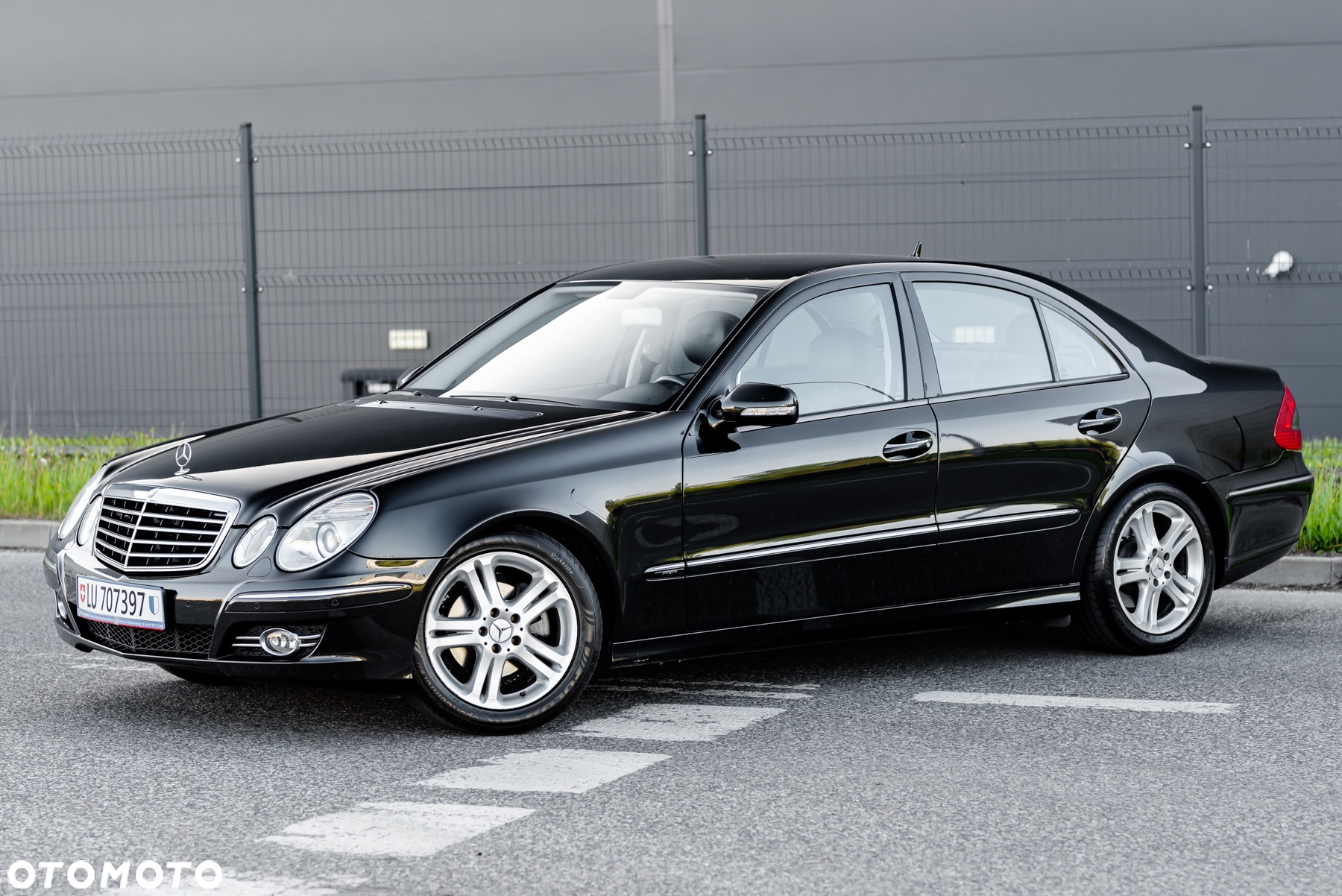 Mercedes-Benz Klasa E 200 BlueEFFICIENCY 7G-TRONIC Avantgarde - 11
