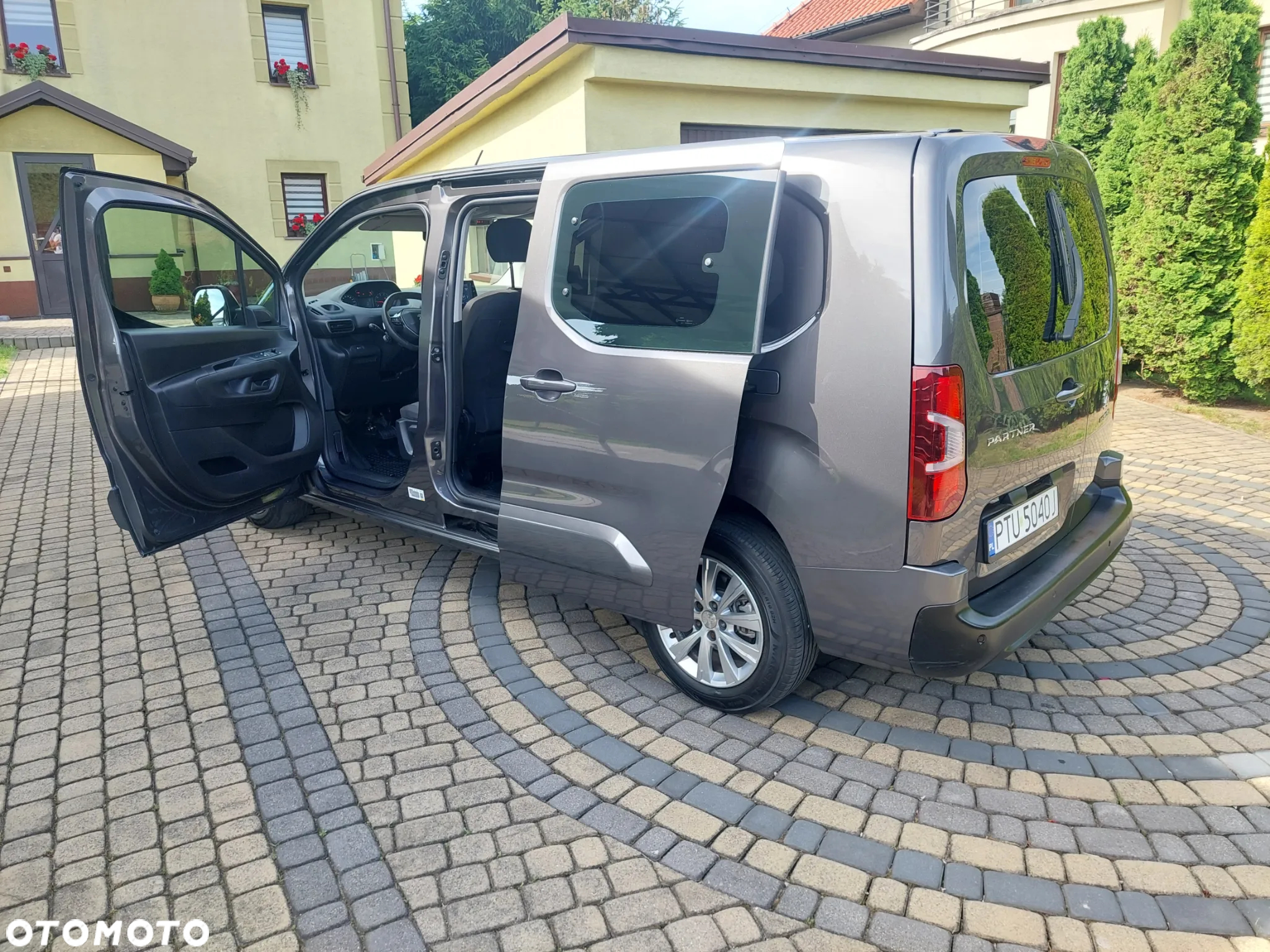 Peugeot Partner 1.5 BlueHDI L2 S&S Pro EAT8 (bryg.) - 21