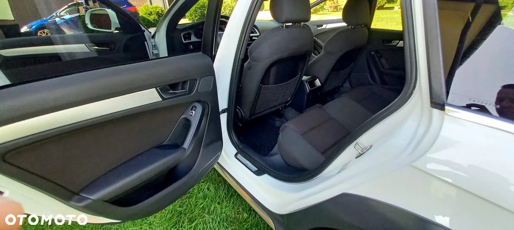 Audi A4 Allroad 2.0 TDI clean diesel Quattro S tronic - 24