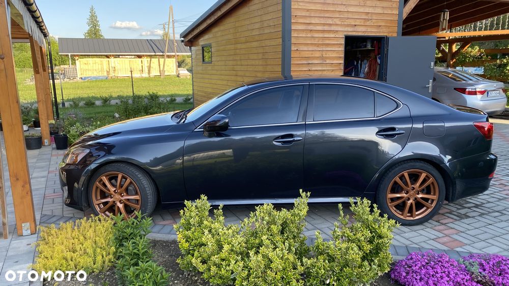 Lexus IS - 35