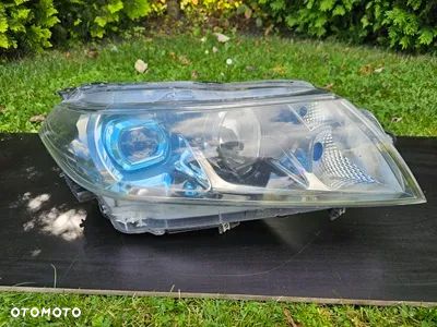 Lampy LED przednie Suzuki Vitara 2016 - 1