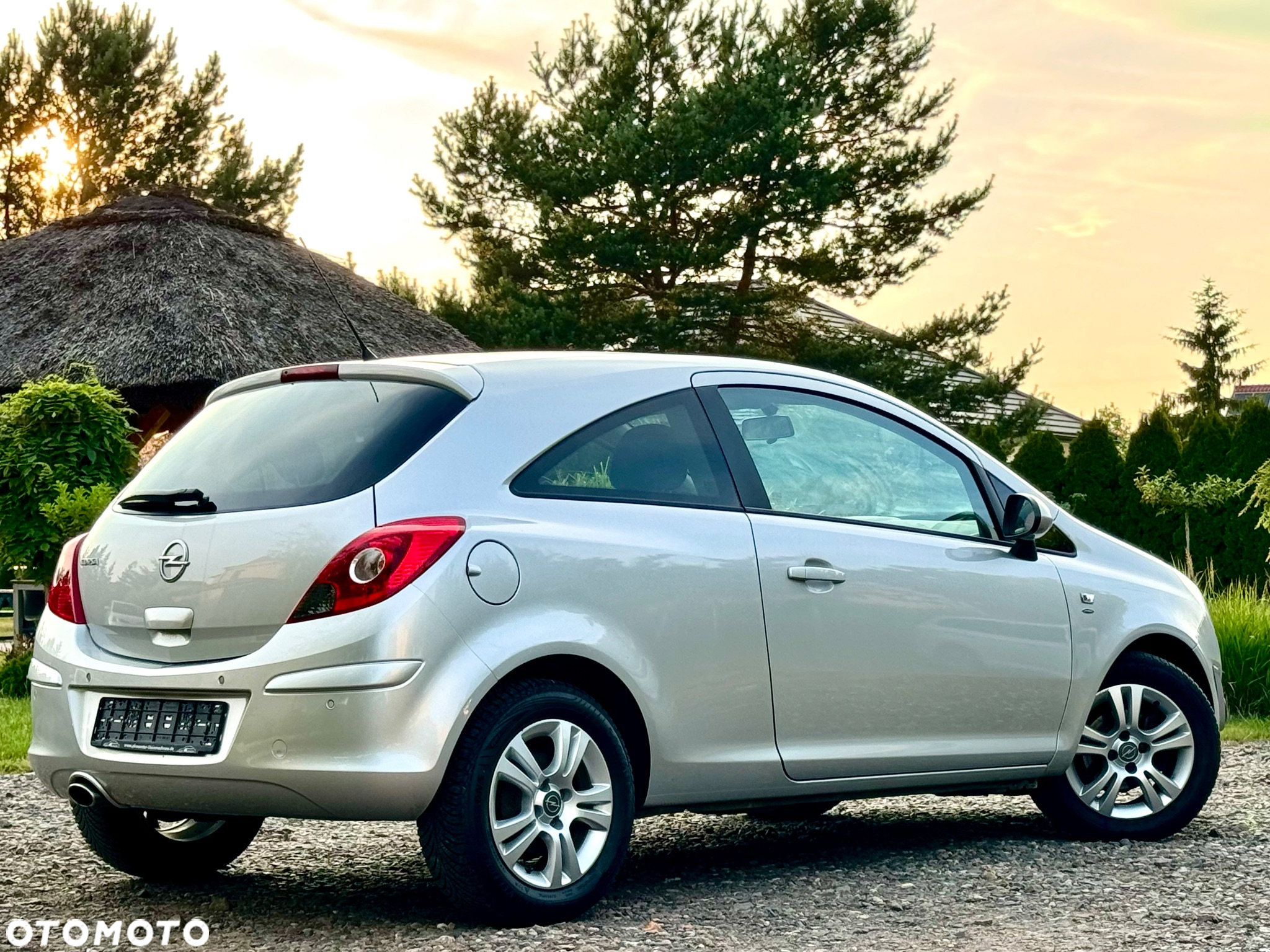 Opel Corsa 1.4 16V Satellite - 6