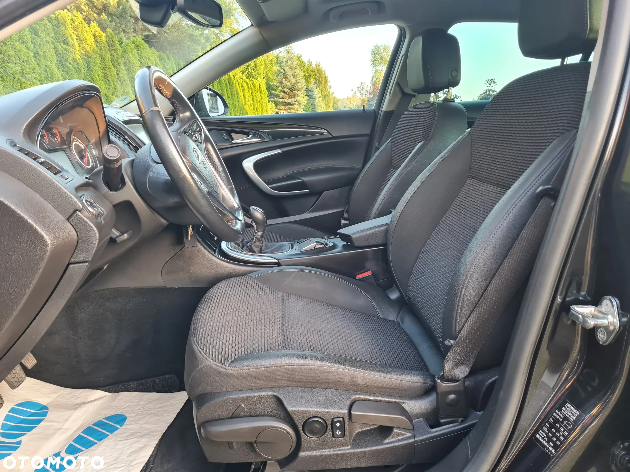 Opel Insignia 2.0 CDTI Cosmo S&S - 27