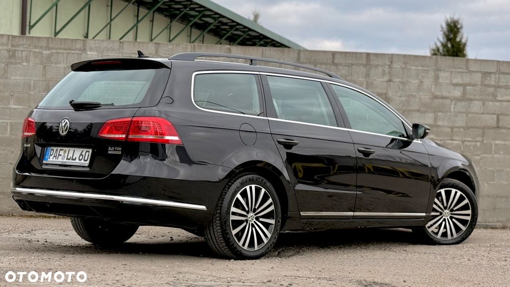Volkswagen Passat 2.0 TDI Comfortline - 17