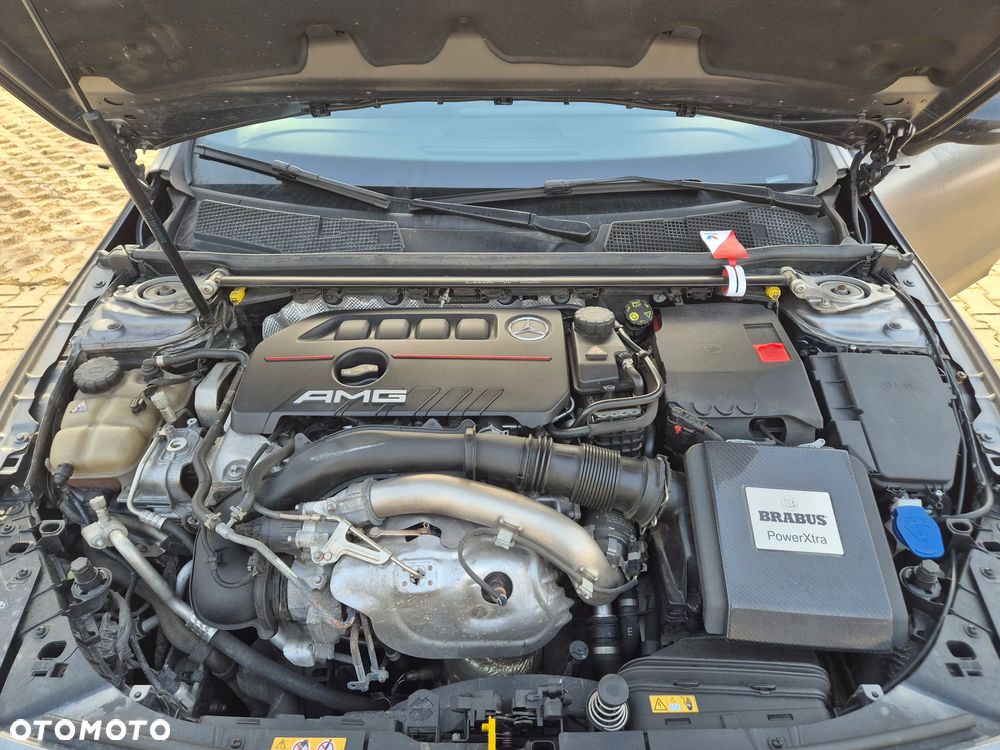 Mercedes-Benz CLA - 10