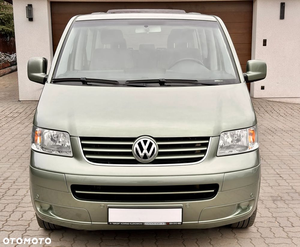 Volkswagen Multivan - 9