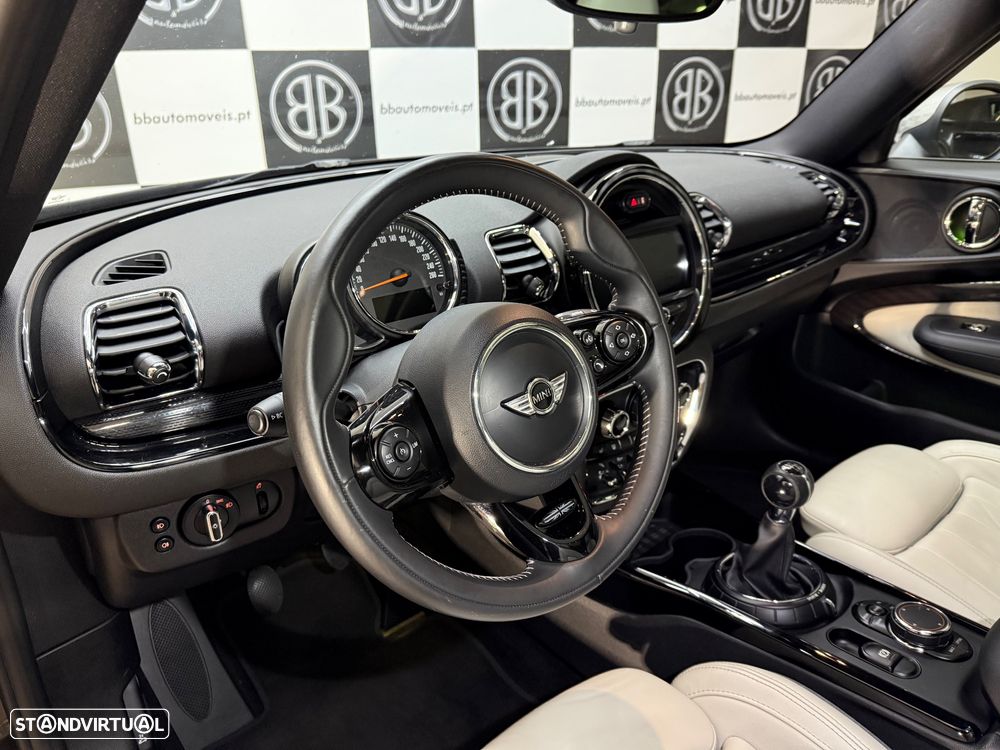 MINI Clubman Cooper D - 17